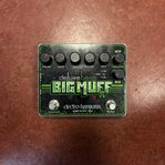 electro harmonix deluxe bass big muff