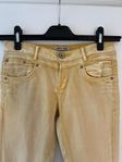 Gula jeans