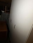Bortskänkes  garderob Ikea