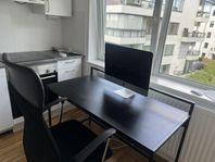 Skrivbord och Skrivbordsstol