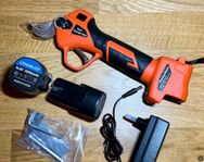 Sekatör med två batterier 16.8V