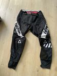 Crossbyxor junior/dam