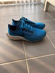 Nike Air Zoom Pegasus 37, löparskor, blå