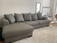 Soffa med schäslong 