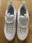 Nike sneakers / Nike Air Max 97
