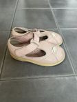 Barnsandaler stl. 25