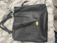 Fendi väska 