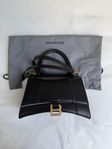 Balenciaga hourglas small