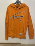Märkes hoodies Hilfiger, Stussy, Ralph Lauren, Nike, Fila