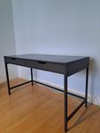 Skrivbord/sminkbord IKEA Alex