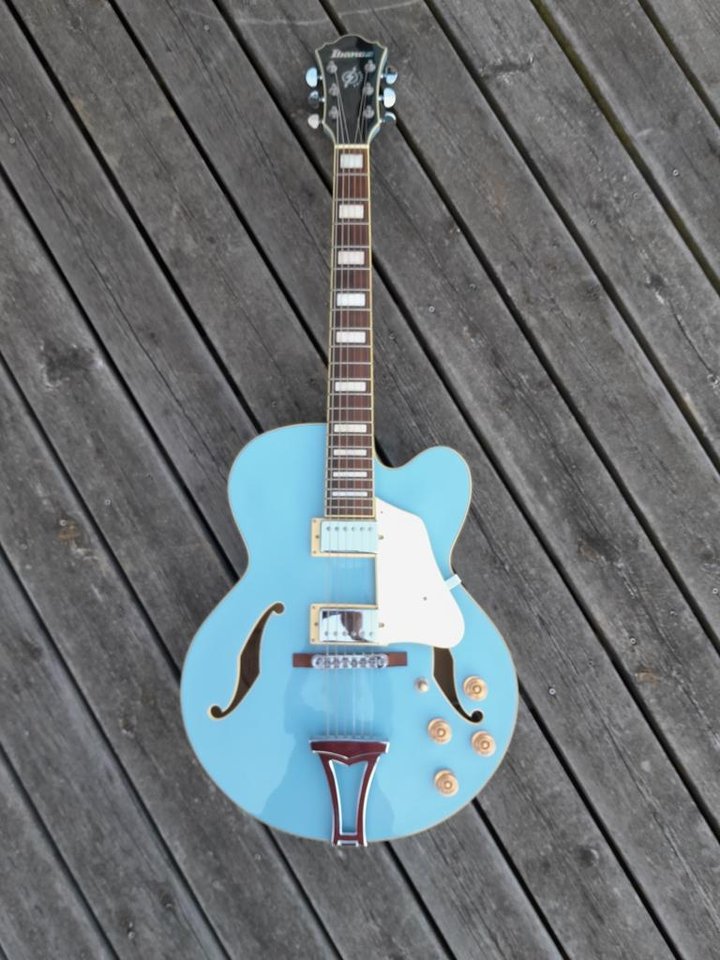 Ibanez Artcore AF75D