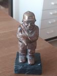 Bronsfigur brandman