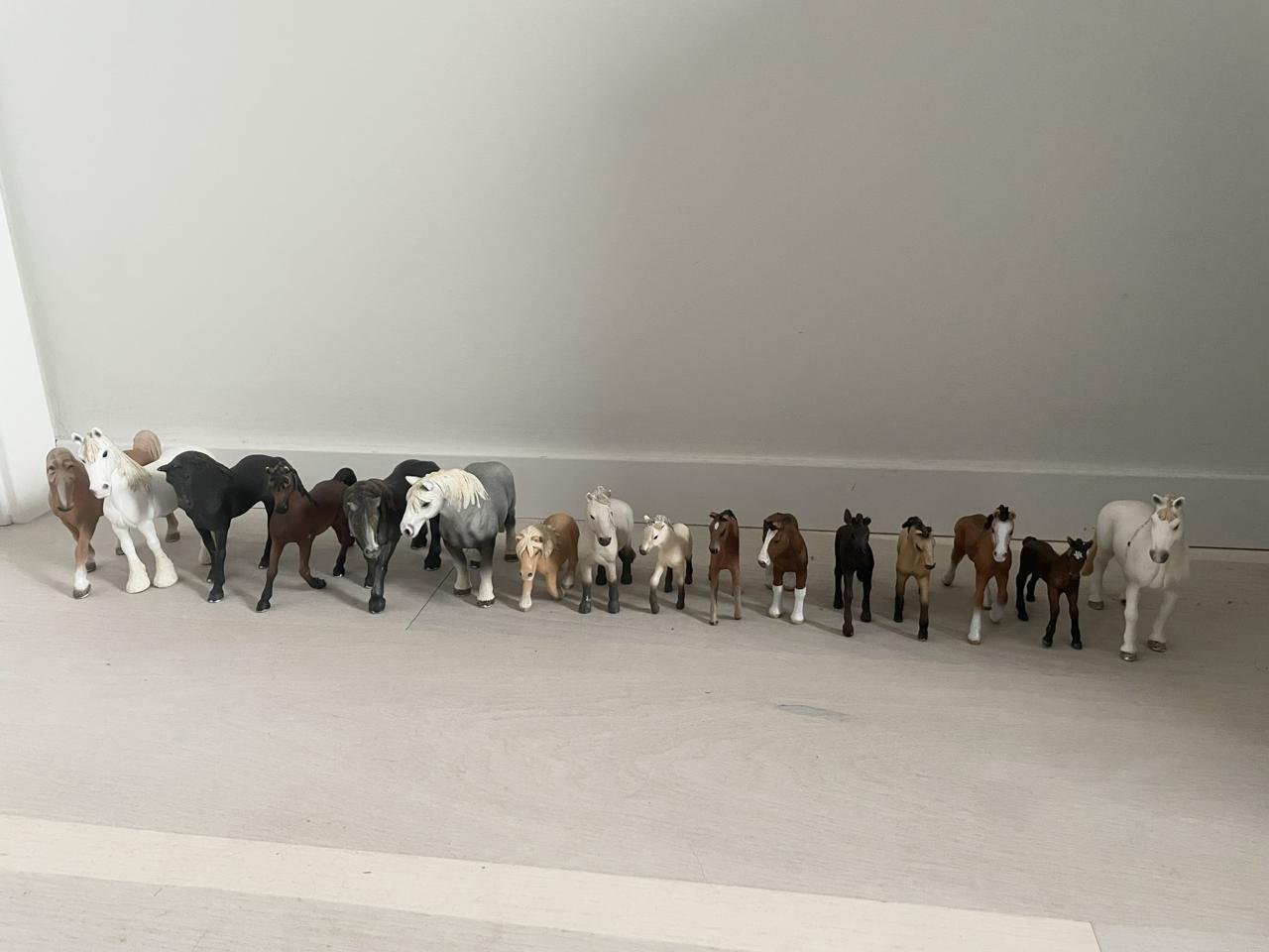 schleich hästar