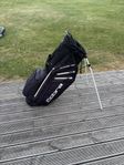 Riktig fin Cobra Ultradry pro golfbag