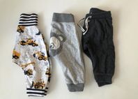 Klädpaket storlek 68 - tre par byxor 
