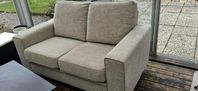 beige 2-sitssoffa