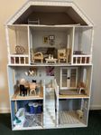 dockhus , barbiehus passar maileg