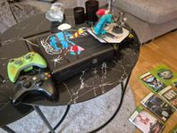 Xbox 360 4 handkontroller 25 spel och disney infinityity