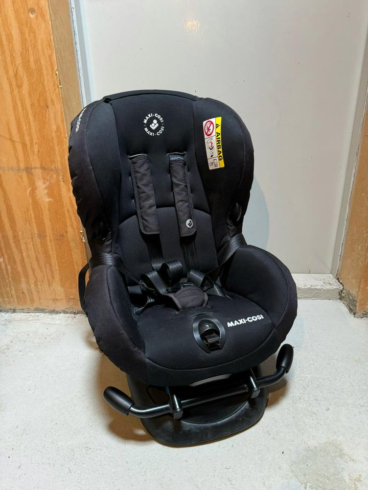 Bilbarnstol från Maxi Cosi i ...