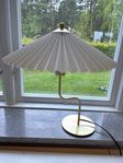 Bordslampa hm home