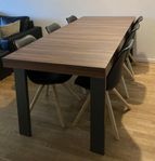 Palma matbord med 8 stolar