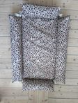 Garbo & Friends baby pod / babynest Royal Cress
