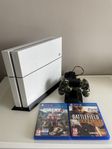 PS4 White edition med kontroll och laddstation.
