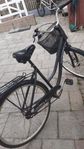 En fin monark dam cykeln med 3 växlar 