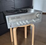 Hitachi SR-504 förstärkare 