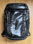 Patagonia Black hole 32