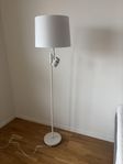 GOLVLAMPA 