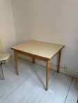 Matbord perstorpsbord