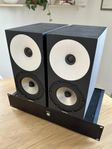 Amphion One15 med Amp500