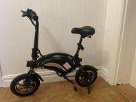 Elscooter / elcykel, ej stulen, typ oanvänt batter!
