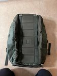 Douchebag 40L