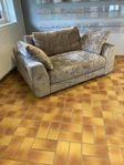 loveseat