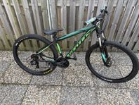 Scott Aspect 27,5 tum. 