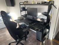 hel gaming setup!