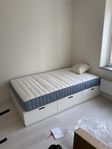 Ikea säng - NORDLI