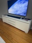 Tv-bänk