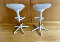 2 barstolar Kartell spoon