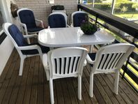 plast bord  + 6 stolar