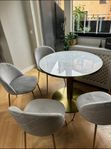 Matbord marmor med stolar
