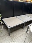 Utebänk/soffa med kuddar