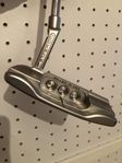 SCOTTY CAMERON Super Select Newport + (34")