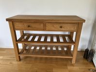 stilren massiv ekskänk / sideboard 
