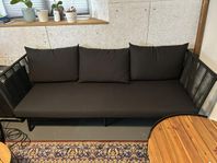 trädgårdsset soffa + 2 fåtöljer + bord