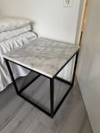 Soffbord 50x50 marmor
