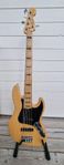 Fender Jazz - American Deluxe V