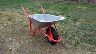 Nya BAUHAUS SKOTTKÄRRA 90L SVART/RÖD 90L